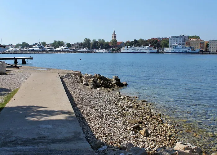 And With Parking Space - 21805 Pensión Zadar